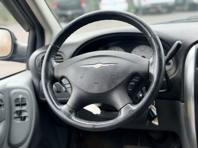 2007 Chrysler Town & Country LWB Touring