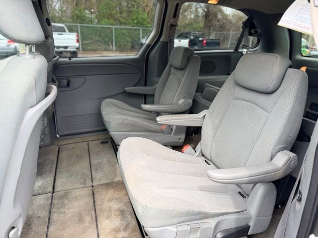 2007 Chrysler Town & Country LWB Touring