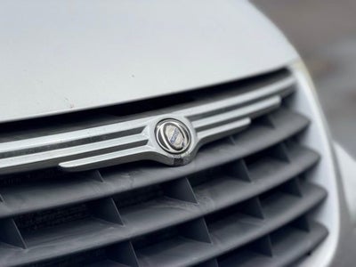 2007 Chrysler Town & Country LWB Touring