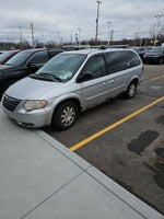 2007 Chrysler Town & Country LWB Touring