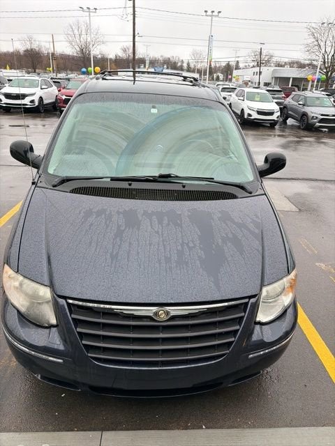 2007 Chrysler Town & Country LWB Touring