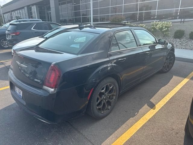 2016 Chrysler 300 300S