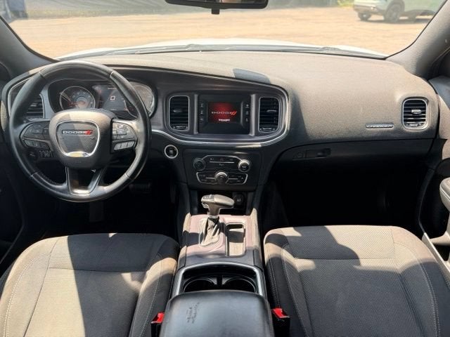 2015 Dodge Charger SE