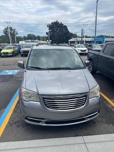 2014 Chrysler Town & Country Touring