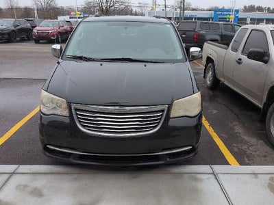 2012 Chrysler Town & Country Touring-L