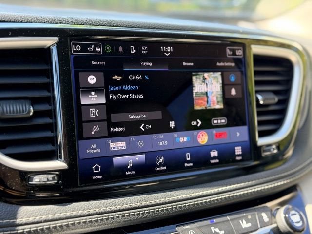 2021 Chrysler Pacifica Touring L AWD