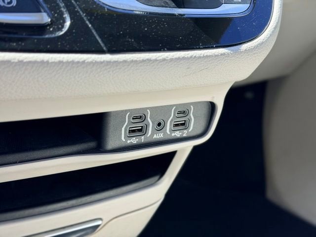 2021 Chrysler Pacifica Touring L AWD