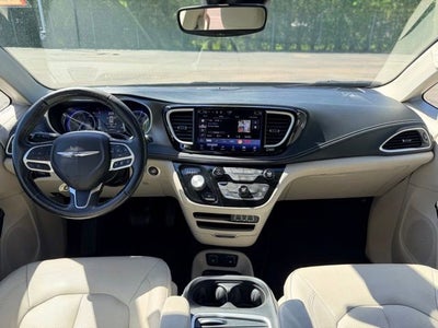 2021 Chrysler Pacifica Touring L AWD