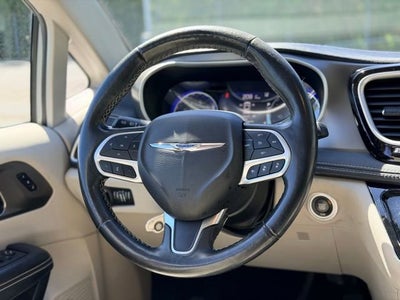 2021 Chrysler Pacifica Touring L AWD