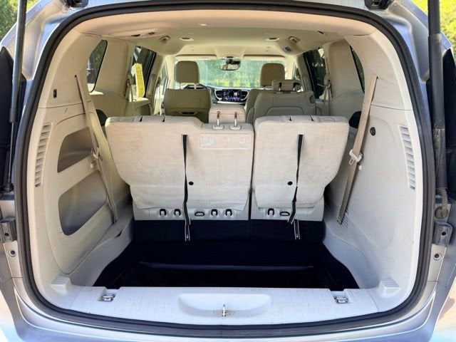 2021 Chrysler Pacifica Touring L AWD
