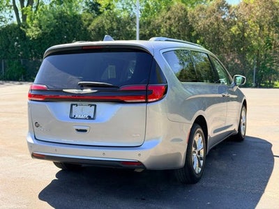 2021 Chrysler Pacifica Touring L AWD
