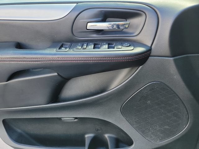2016 Dodge Grand Caravan R/T
