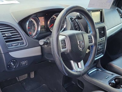 2016 Dodge Grand Caravan R/T