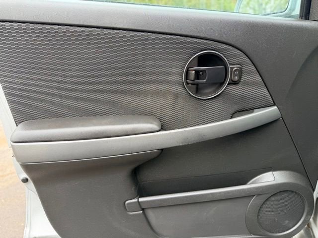 2006 Pontiac Torrent BASE