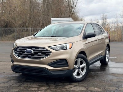 2020 Ford Edge SE