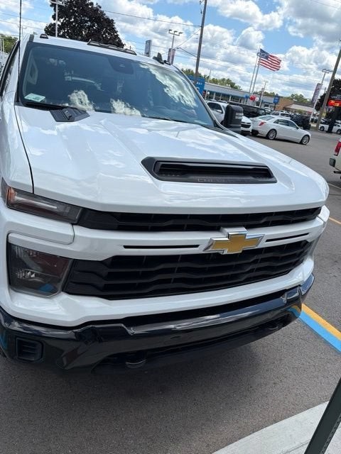 2024 Chevrolet Silverado 2500 HD Custom