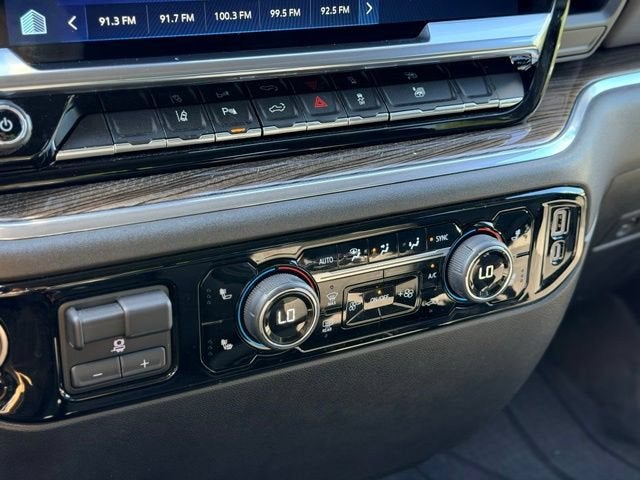 2024 Chevrolet Silverado 3500HD LT - Photo 18