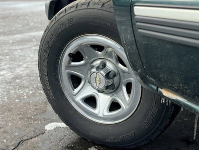 2002 Chevrolet Silverado 1500 BASE