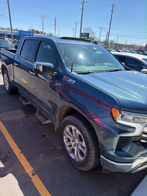 2024 Chevrolet Silverado 1500 LTZ