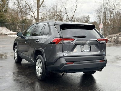 2023 Toyota RAV4 LE