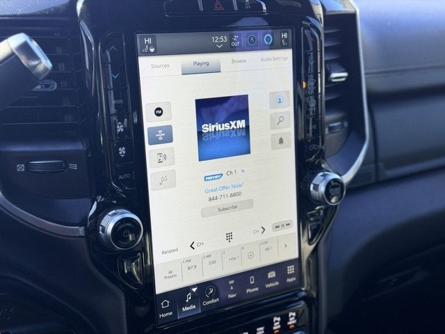 2022 RAM 3500 Laramie Crew Cab 4x4 8' Box