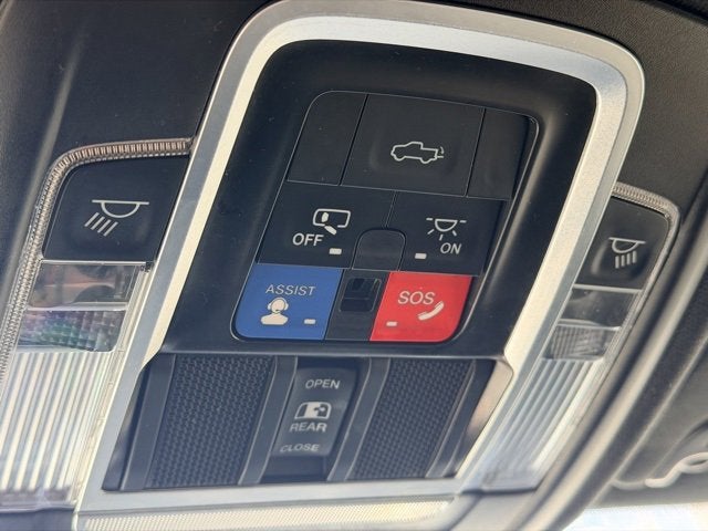 2022 RAM 3500 Laramie Crew Cab 4x4 8' Box