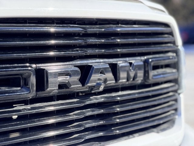 2022 RAM 3500 Laramie Crew Cab 4x4 8' Box