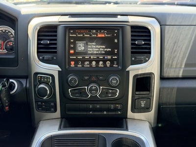 2017 RAM 1500 Big Horn Crew Cab 4x4 5'7" Box