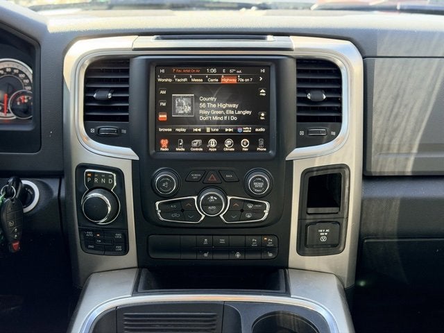 2017 RAM 1500 Big Horn Crew Cab 4x4 5'7" Box