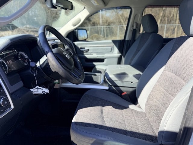 2017 RAM 1500 Big Horn Crew Cab 4x4 5'7" Box