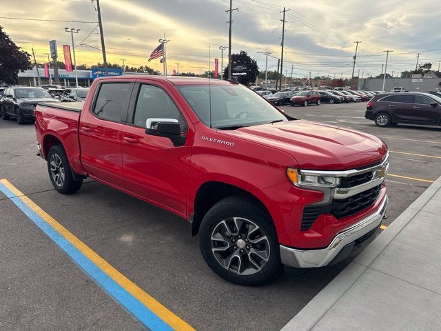 2024 Chevrolet Silverado 1500 LT (2FL)