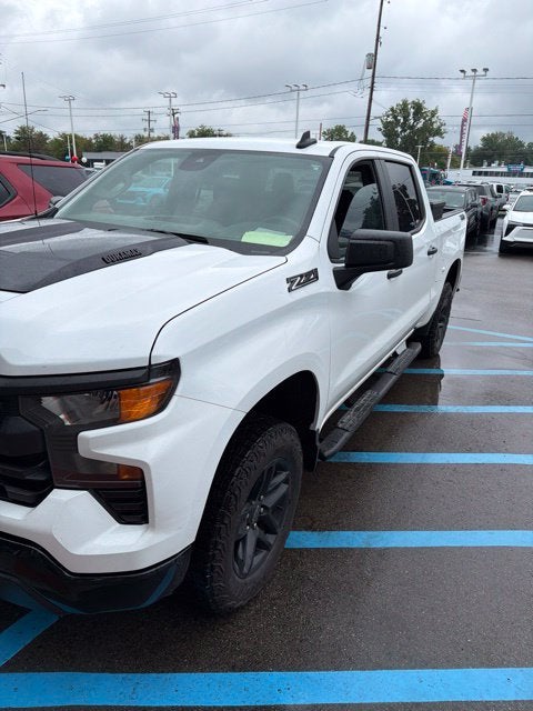 2025 Chevrolet Silverado 1500 Custom Trail Boss
