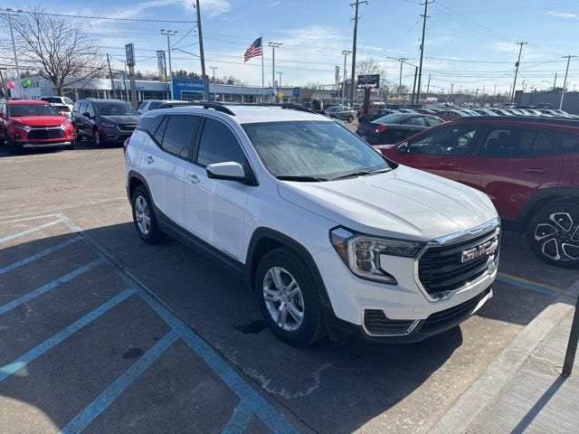 2023 GMC Terrain SLE