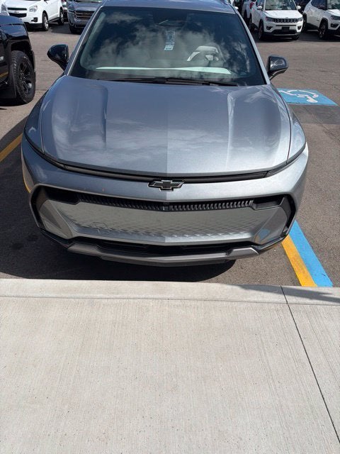 2024 Chevrolet Equinox EV 2LT