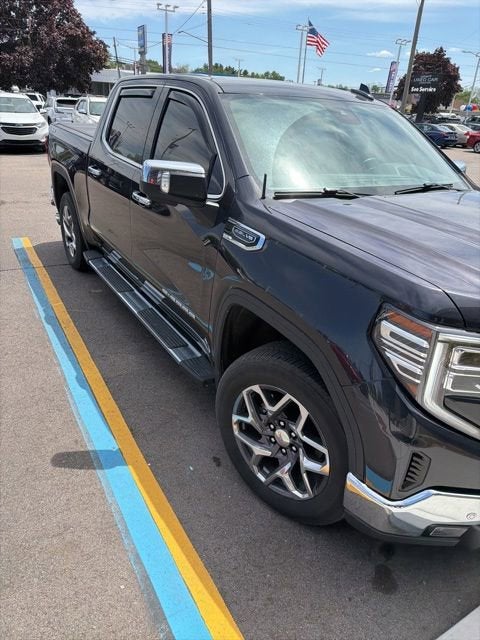 2024 GMC Sierra 1500 SLT