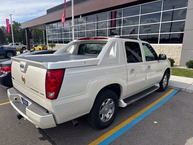 2003 Cadillac Escalade EXT Standard