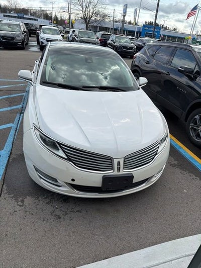 2014 Lincoln MKZ BASE