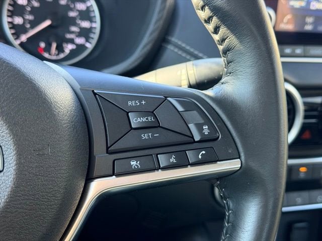 2022 Nissan Sentra SV Xtronic CVT