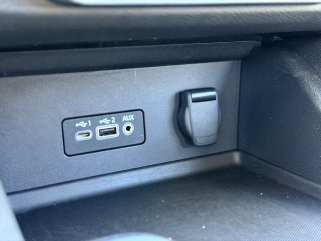 2022 Nissan Sentra SV Xtronic CVT