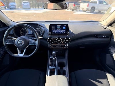 2022 Nissan Sentra SV Xtronic CVT