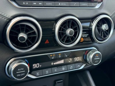 2023 Nissan Sentra SV Xtronic CVT