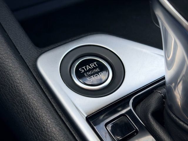 2023 Nissan Sentra SV Xtronic CVT