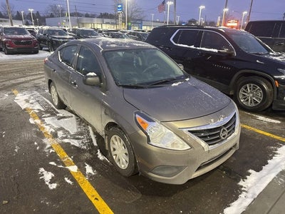 2015 Nissan Versa 1.6 S+