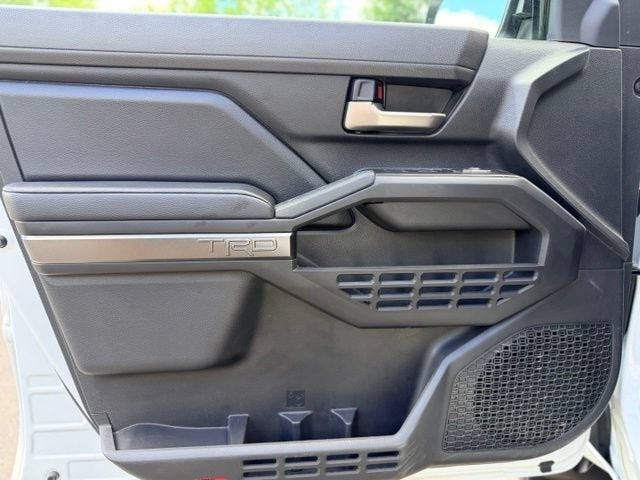 2025 Toyota Tacoma 4WD SR