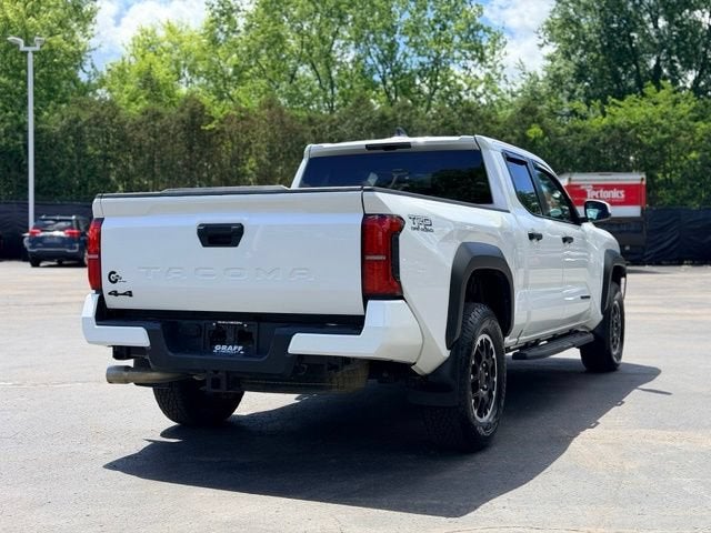 2025 Toyota Tacoma 4WD SR