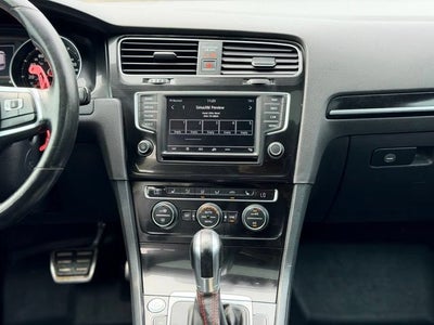 2016 Volkswagen Golf GTI Autobahn w/Performance Package 4-Door