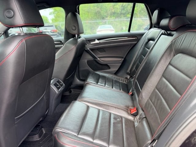 2016 Volkswagen Golf GTI Autobahn w/Performance Package 4-Door