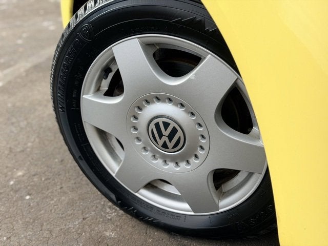 2001 Volkswagen New Beetle GLS