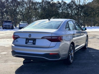 2024 Volkswagen Jetta SE
