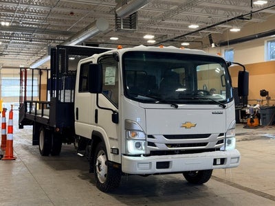 2025 Chevrolet Low Cab Forward 4500 BASE